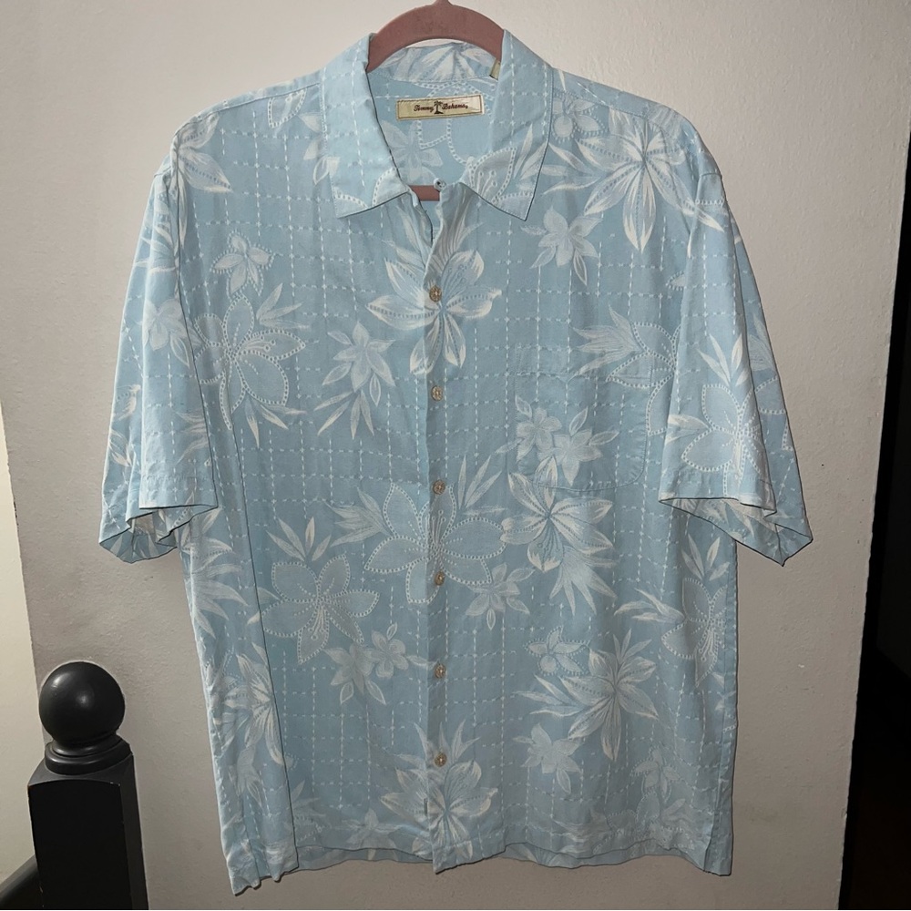 Tommy Bahama Blue & White Silk Floral Casual Button Down Shirt Size Large